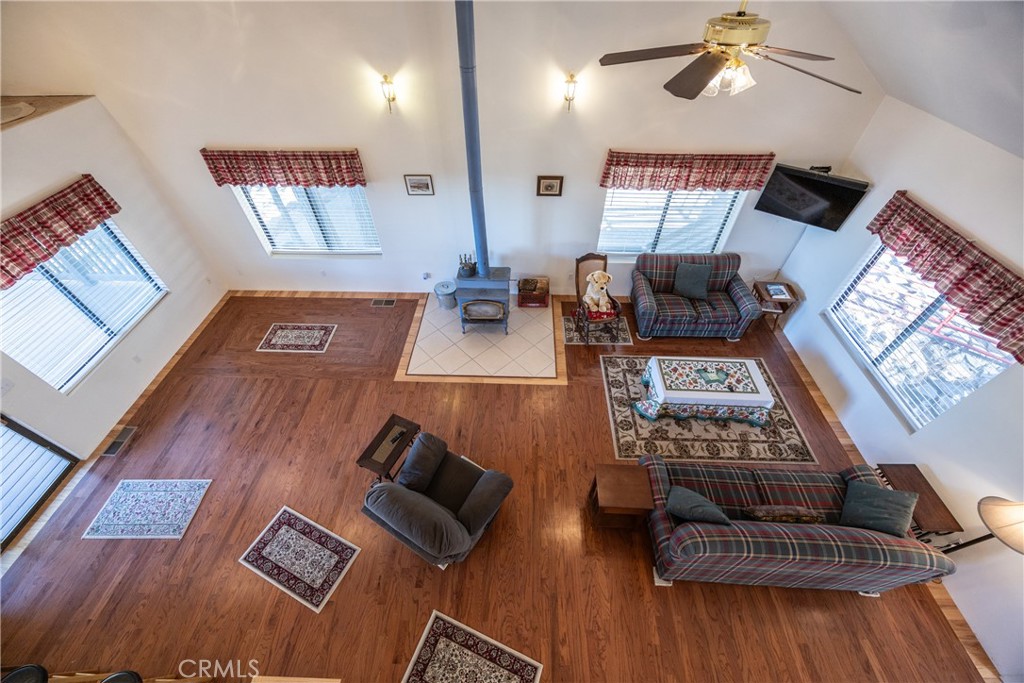 7501 Yosemite Park Way, Yosemite, CA 95389