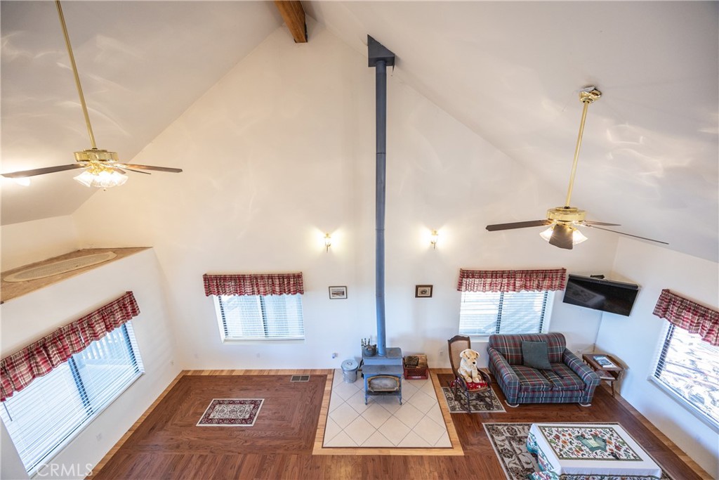 7501 Yosemite Park Way, Yosemite, CA 95389