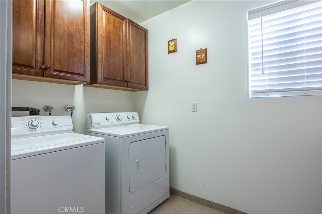 7501 Yosemite Park Way, Yosemite, CA 95389