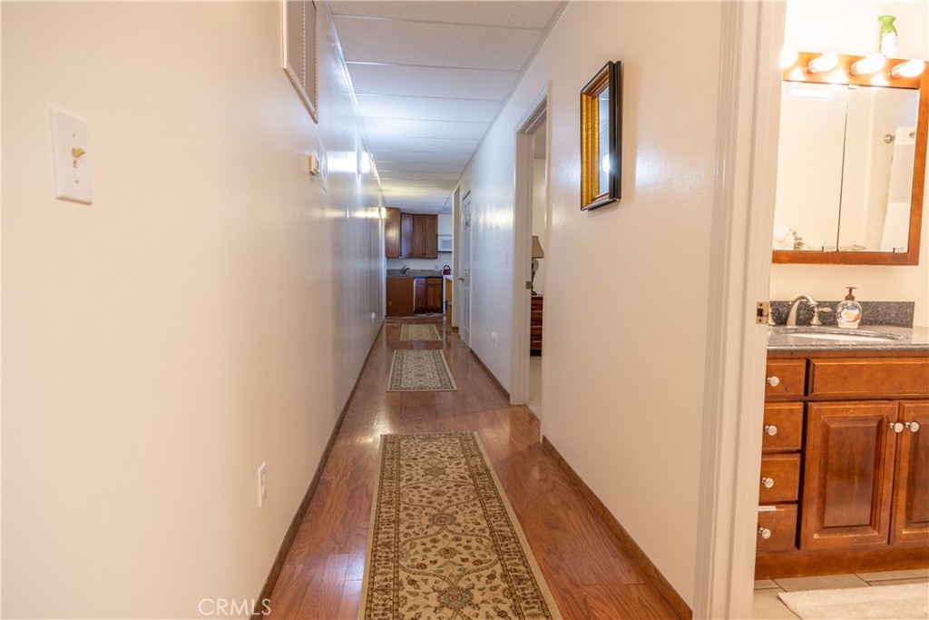 7501 Yosemite Park Way, Yosemite, CA 95389