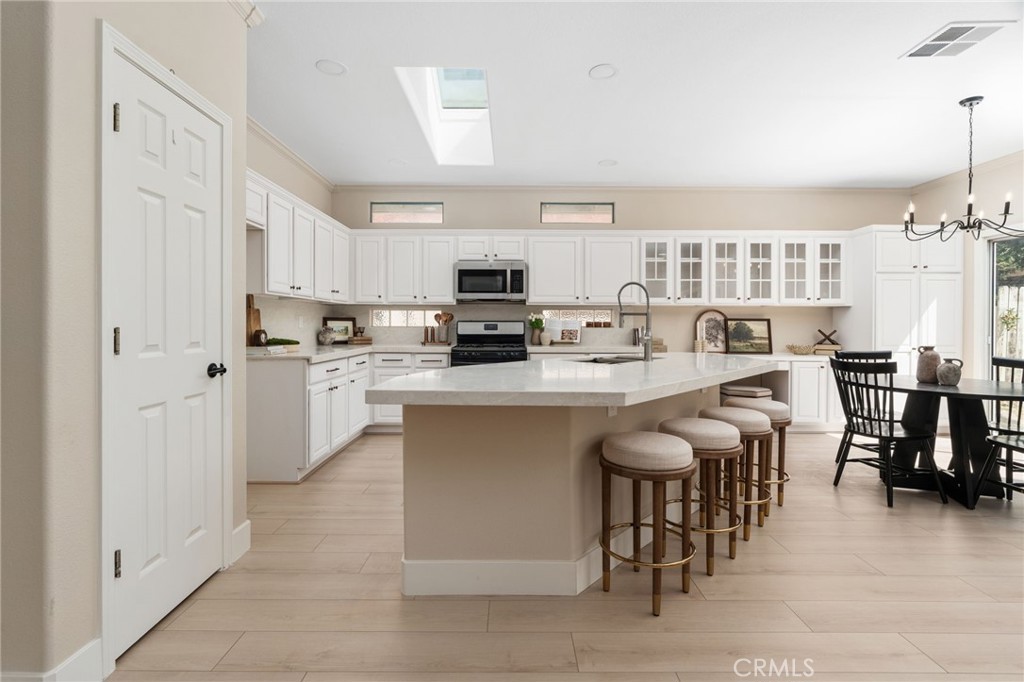 1814 White Pines Ct, Atwater, CA 95301