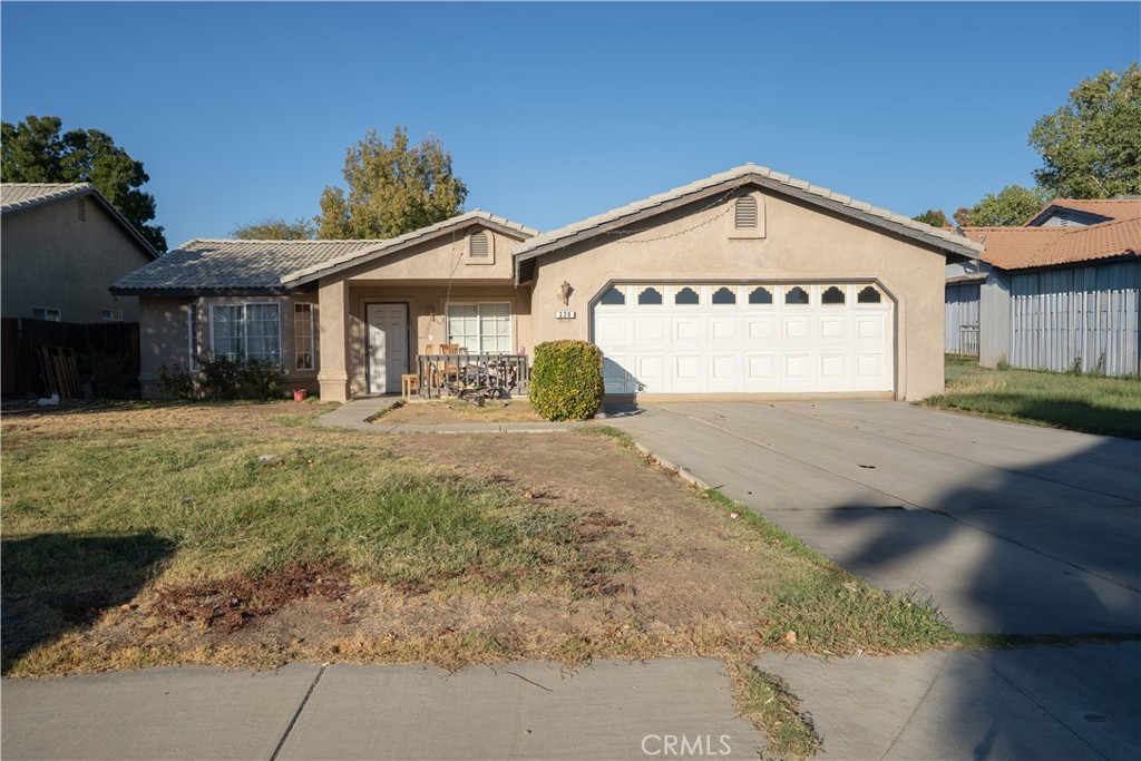220 Walker, Coalinga, CA 93210