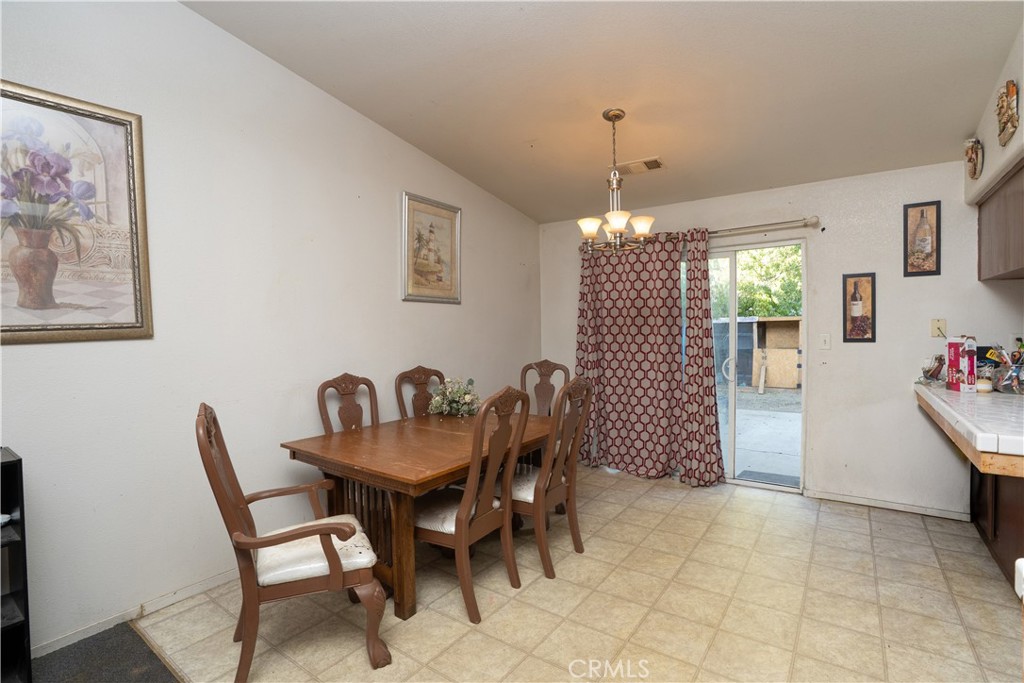 220 Walker, Coalinga, CA 93210