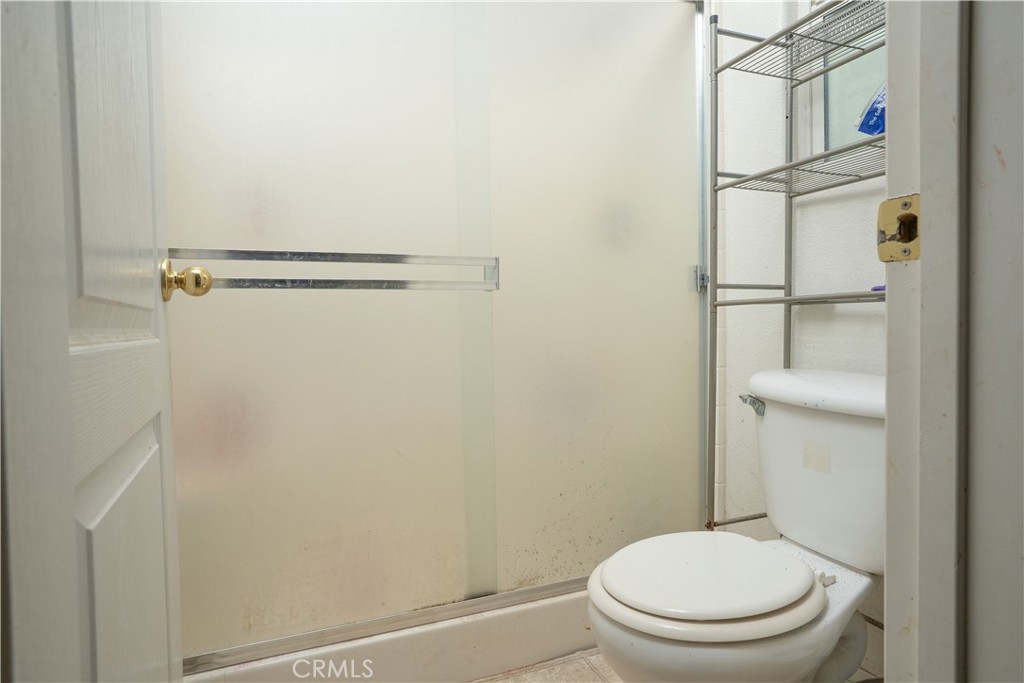 220 Walker, Coalinga, CA 93210