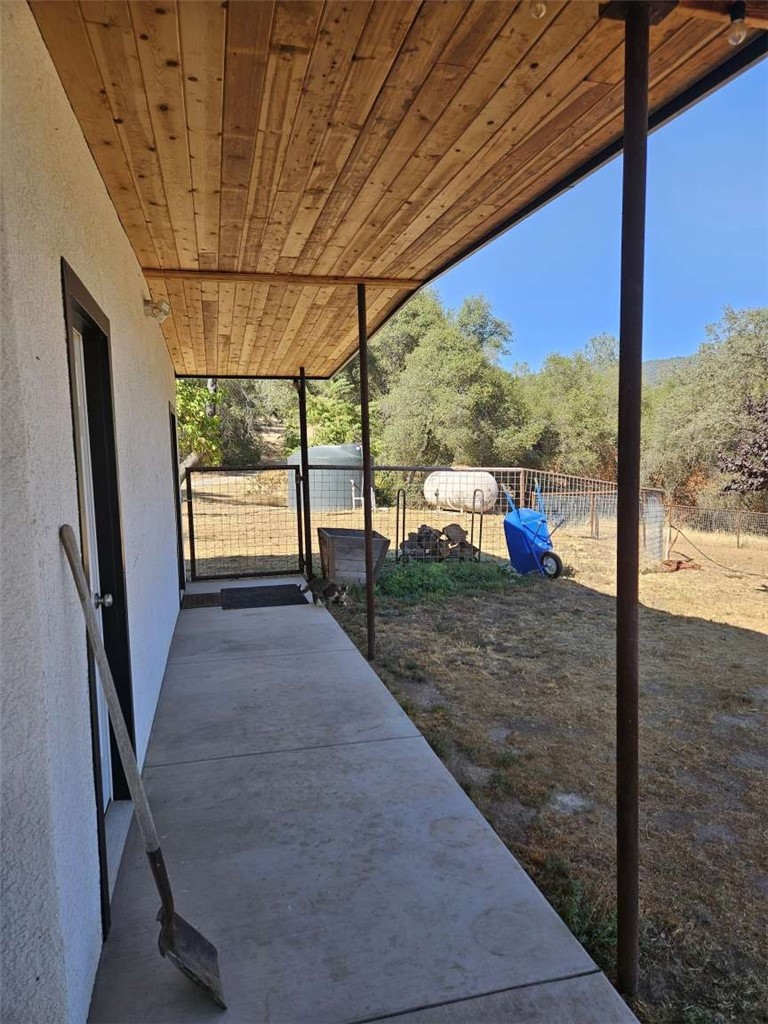 43980 CA-49, Ahwahnee, CA 93601