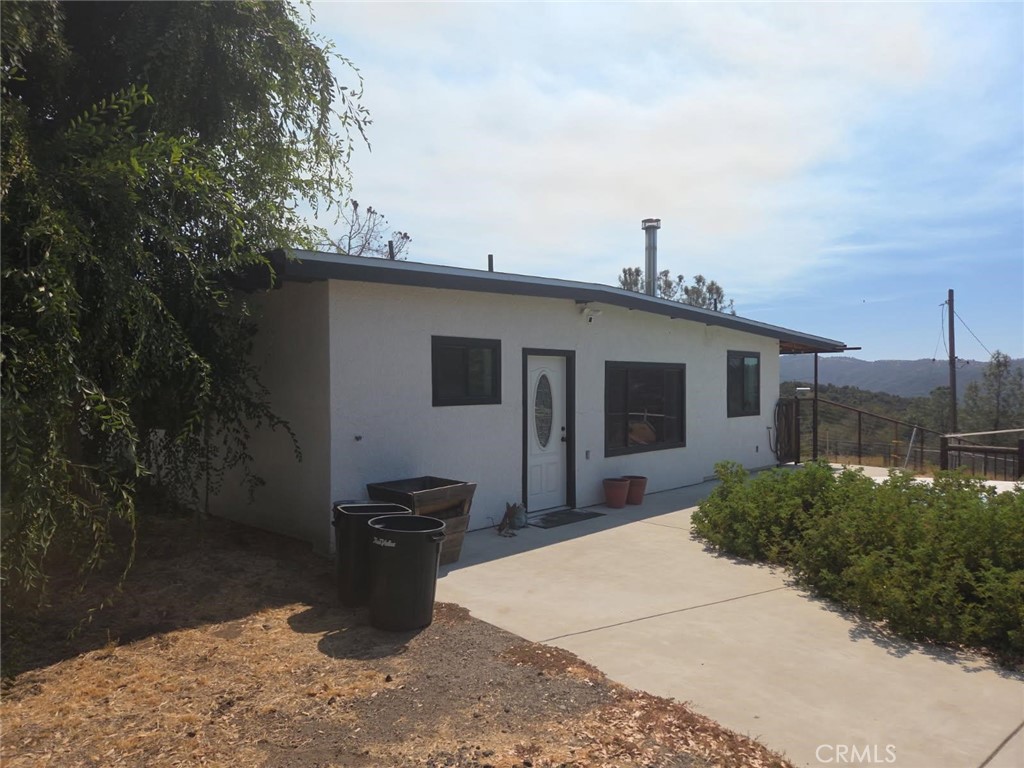 43980 CA-49, Ahwahnee, CA 93601
