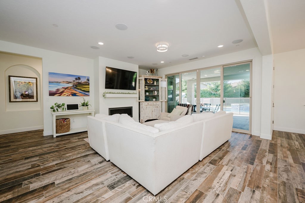 1671 E Bella Fiore, Fresno, CA 93730