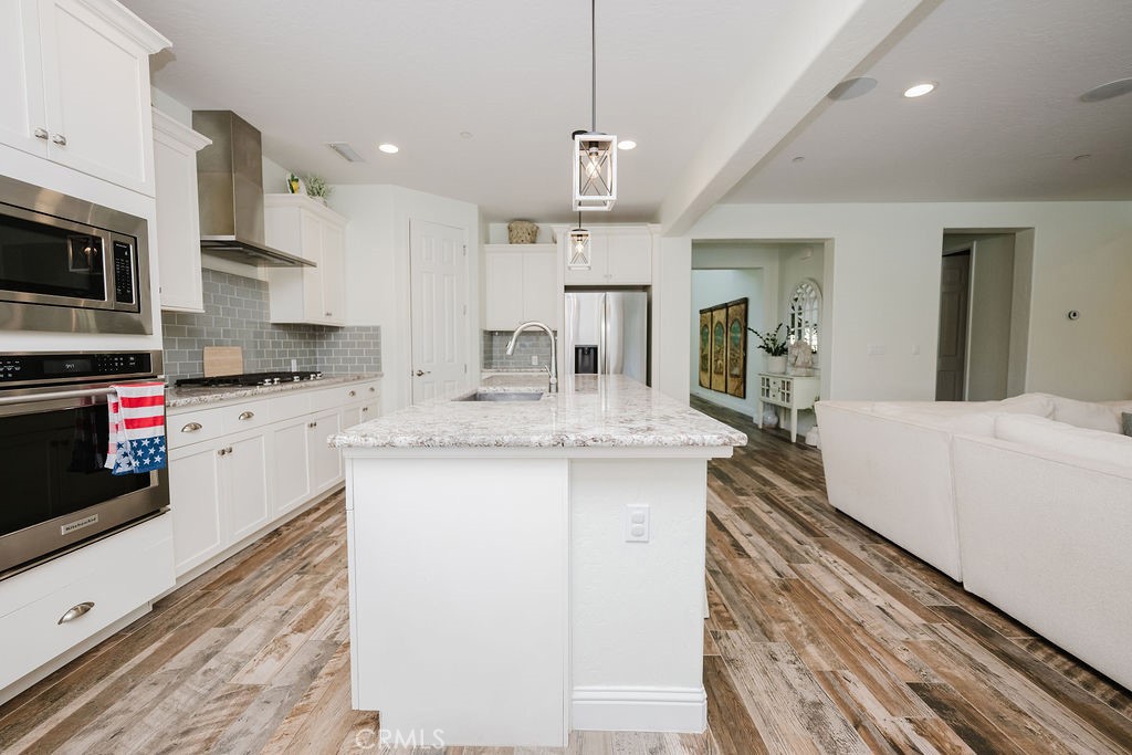 1671 E Bella Fiore, Fresno, CA 93730