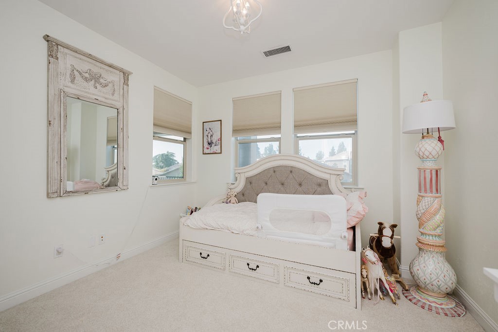 1671 E Bella Fiore, Fresno, CA 93730