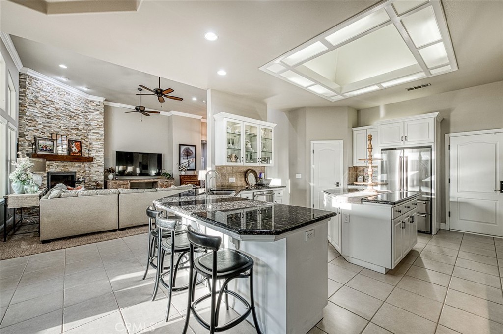 15640 N Friant, Friant, CA 93626