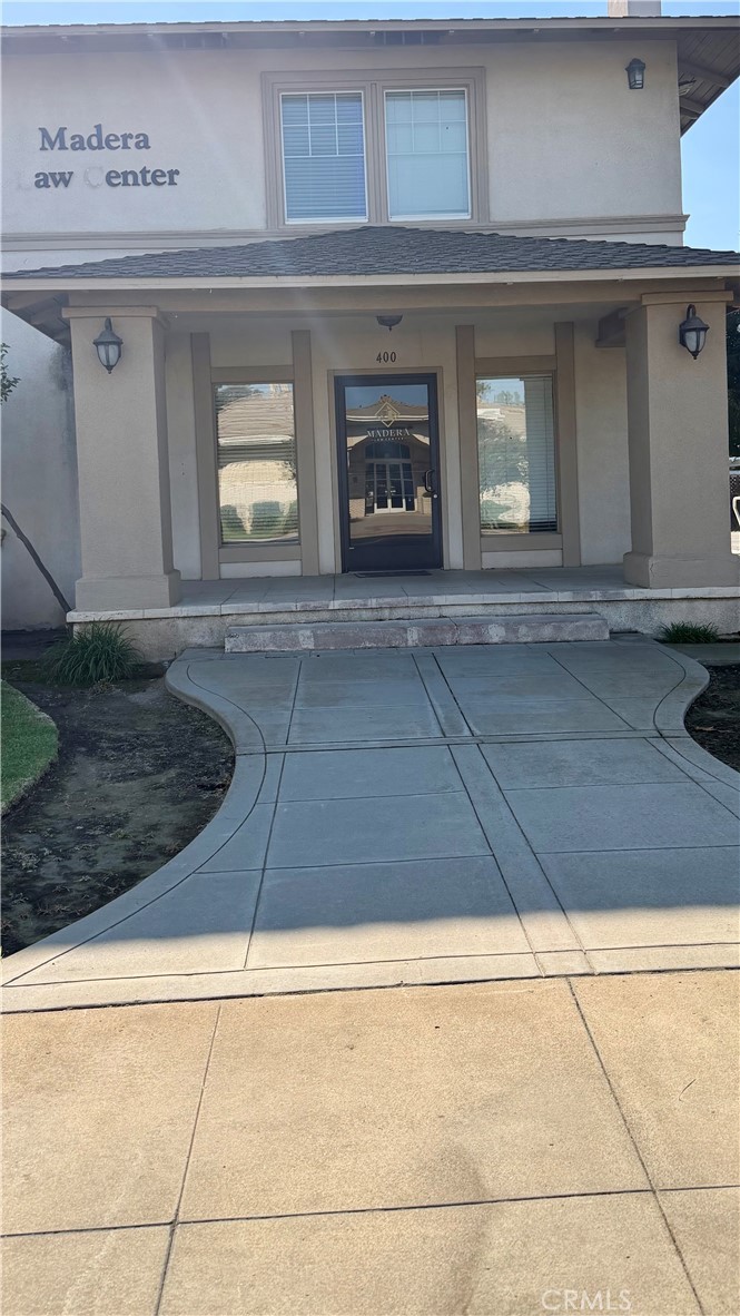 400 W Yosemite Ave, Madera, CA 93637