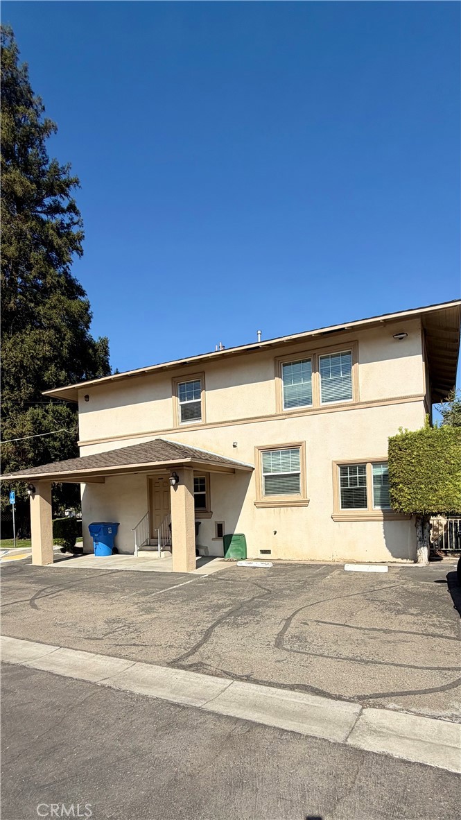 400 W Yosemite Ave, Madera, CA 93637