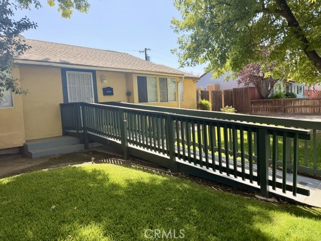 138 E Bellaire Way, Fresno, CA 93704