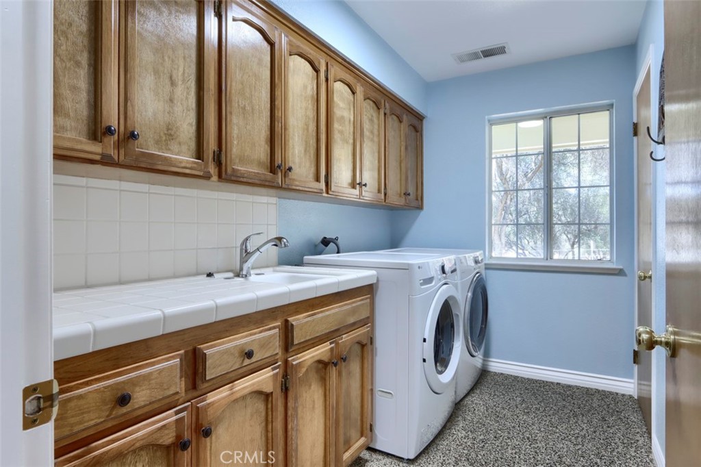 33337 Gold Nugget Ct, Coarsegold, CA 93614
