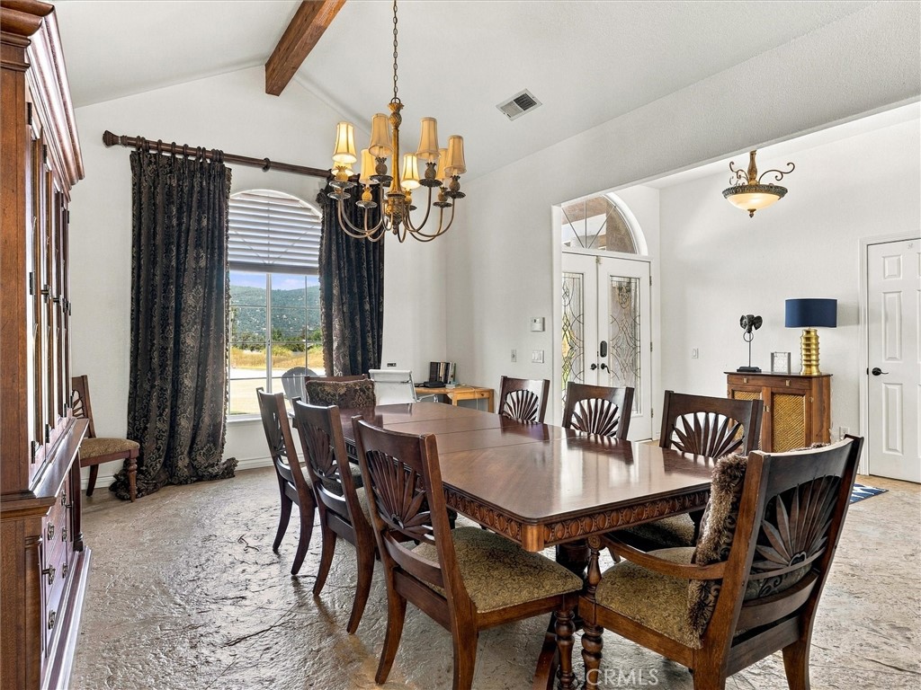 49344 Deerview Ln, Oakhurst, CA 93644