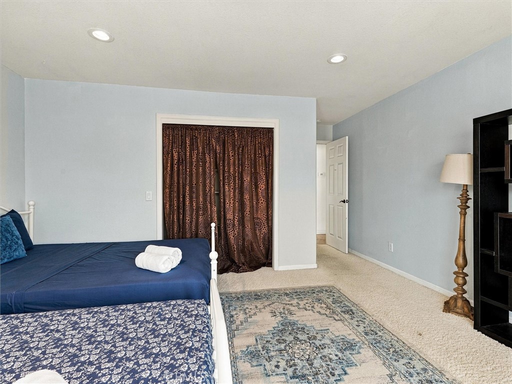 49344 Deerview Ln, Oakhurst, CA 93644