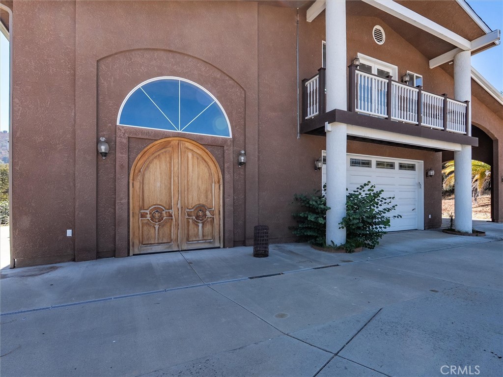 49344 Deerview Ln, Oakhurst, CA 93644