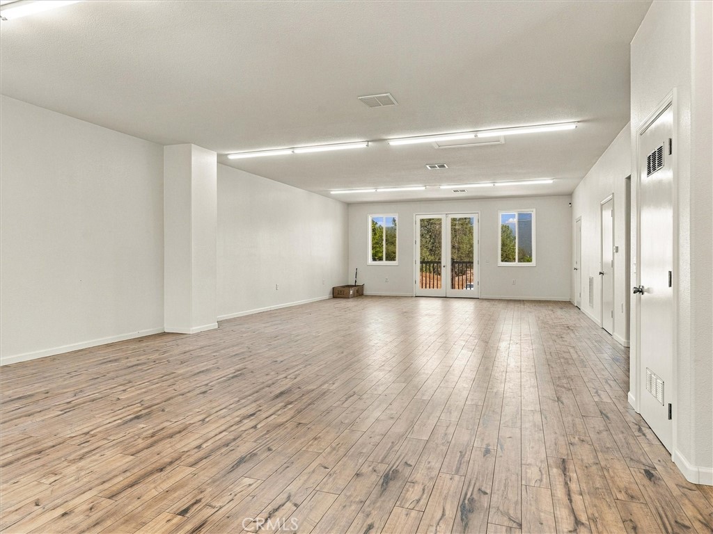 49344 Deerview Ln, Oakhurst, CA 93644