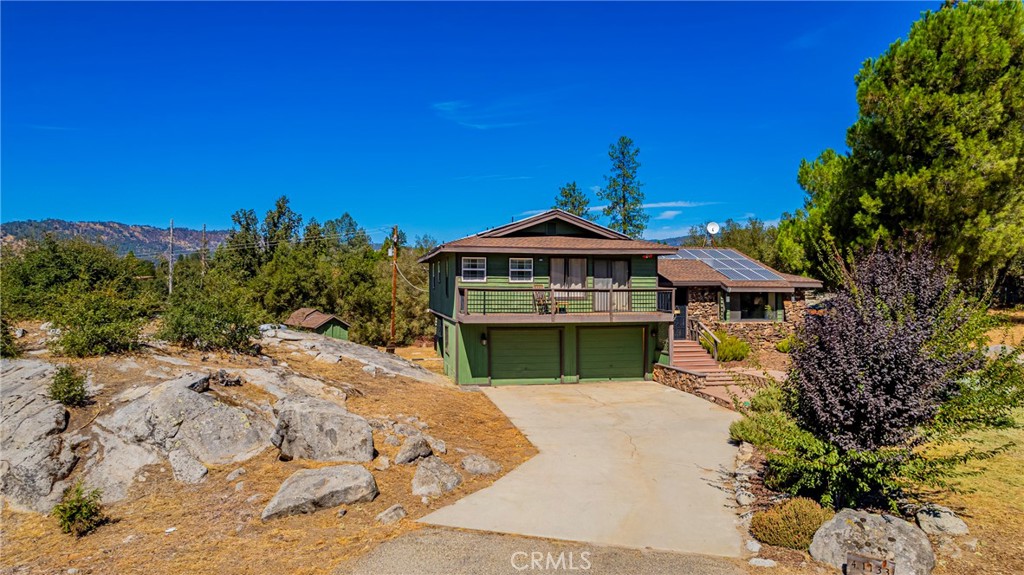 41133 41129 Highway 49, Oakhurst, CA 93644