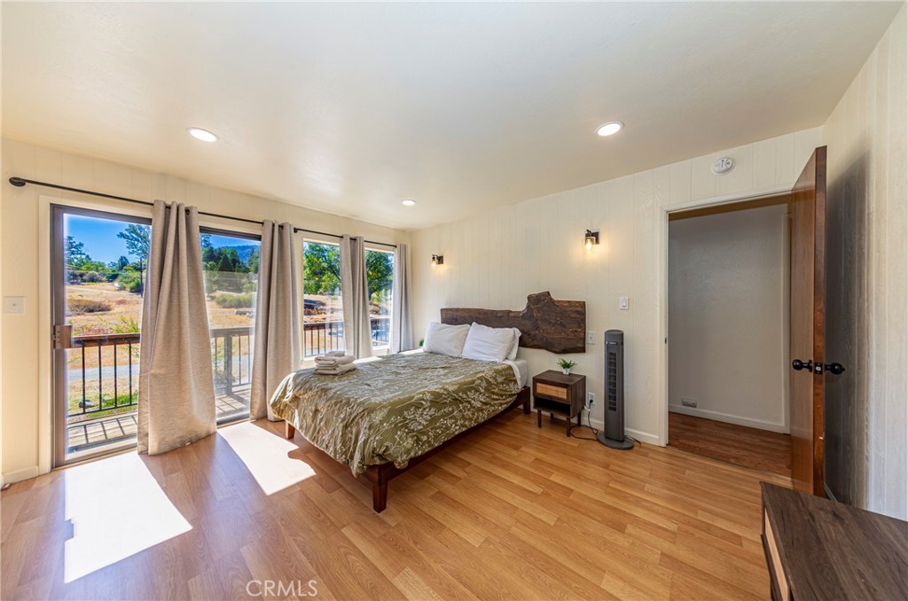 41133 41129 Highway 49, Oakhurst, CA 93644