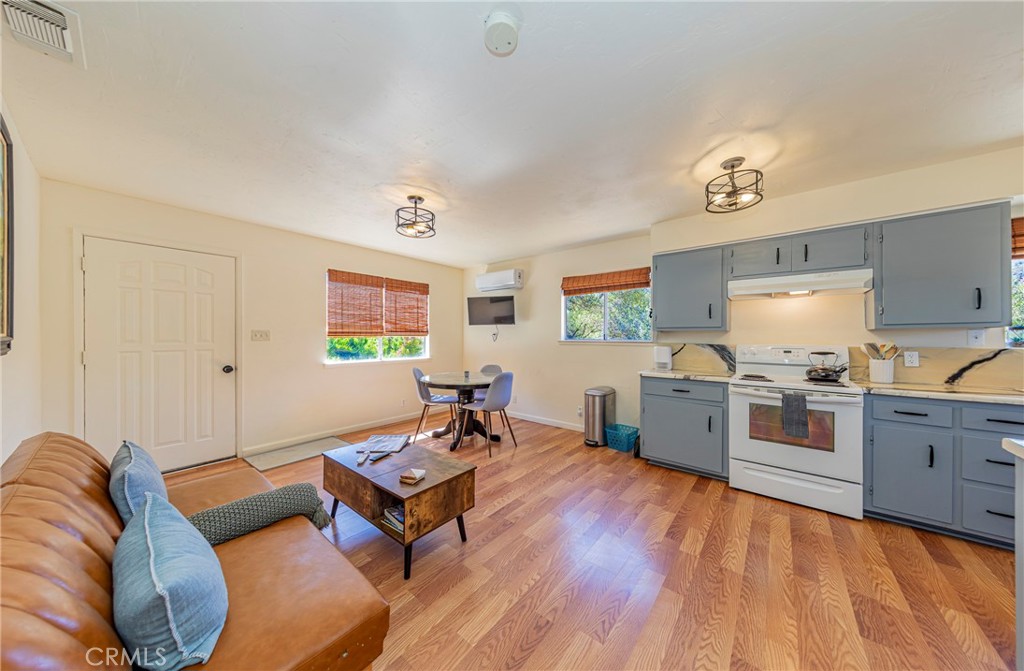 41133 41129 Highway 49, Oakhurst, CA 93644