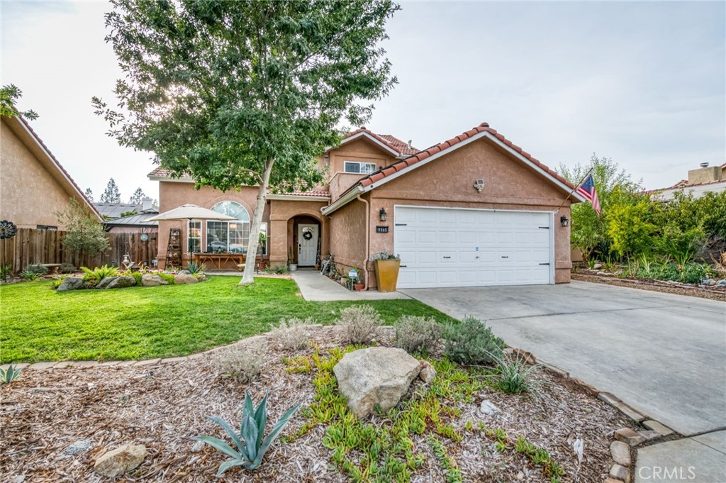 9365 N Archie, Fresno, CA 93720