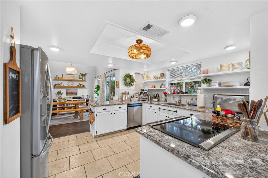 9365 N Archie, Fresno, CA 93720