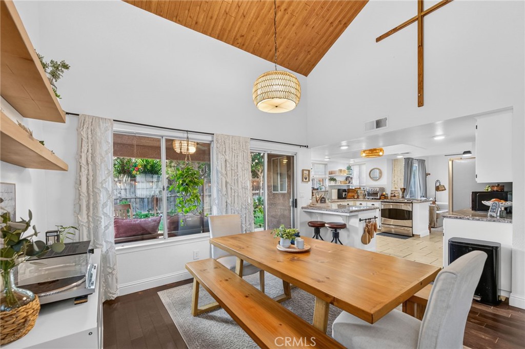 9365 N Archie, Fresno, CA 93720