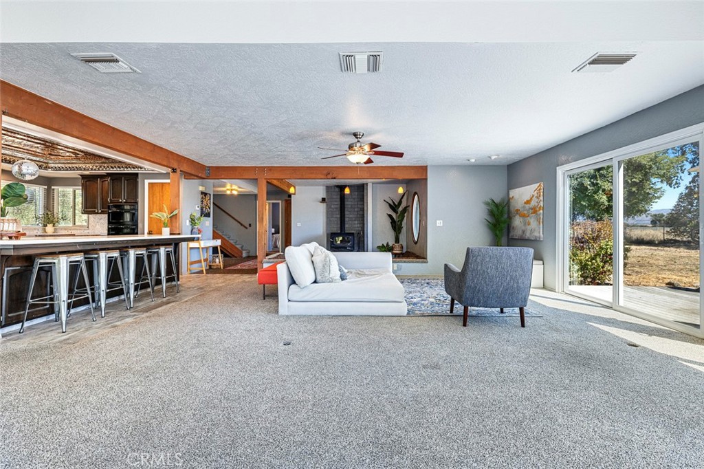 4606 N Kittyhawk Ave, Sanger, CA 93657