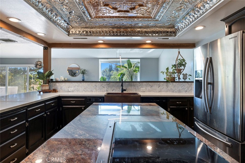 4606 N Kittyhawk Ave, Sanger, CA 93657