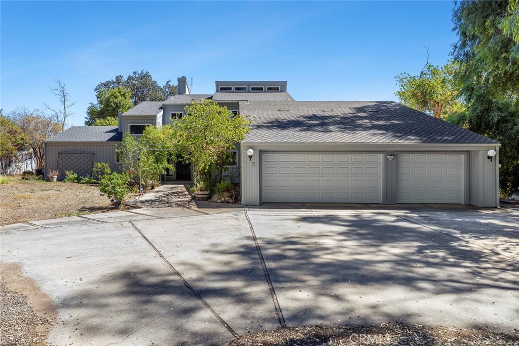 4606 N Kittyhawk Ave, Sanger, CA 93657