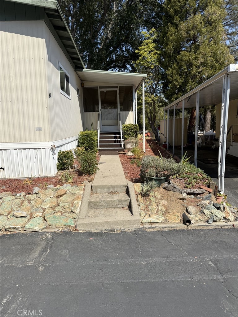 39678 Road 425B #90, Oakhurst, CA 93644