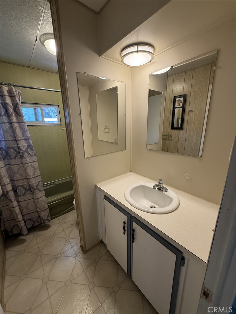 39678 Road 425B #90, Oakhurst, CA 93644