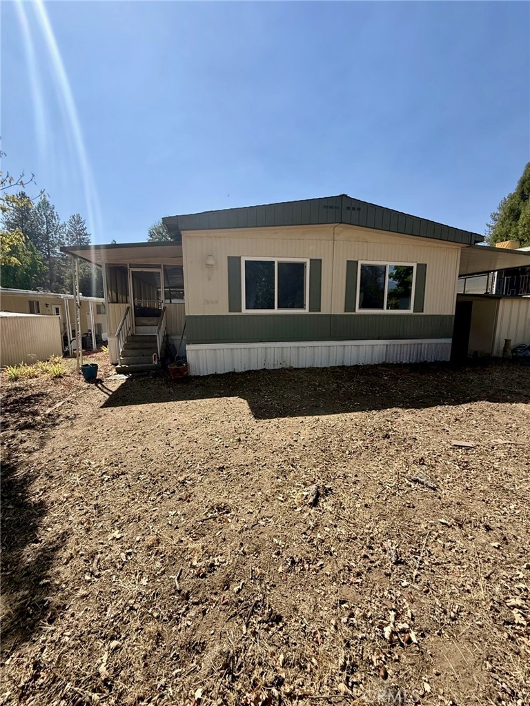 39678 Road 425B #90, Oakhurst, CA 93644