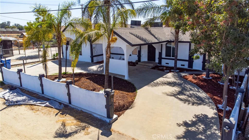 815 E 5th, Hanford, CA 93230
