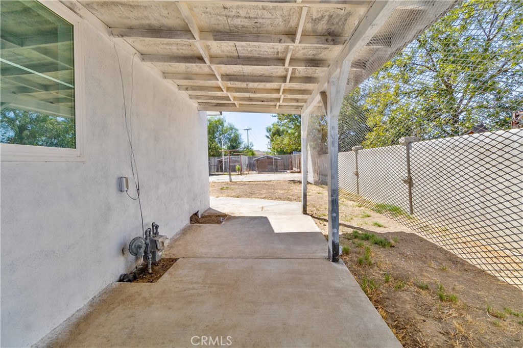 815 E 5th, Hanford, CA 93230