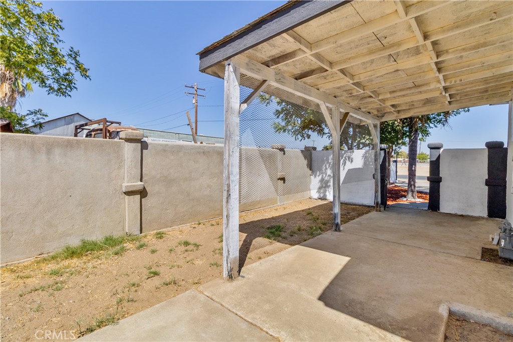 815 E 5th, Hanford, CA 93230