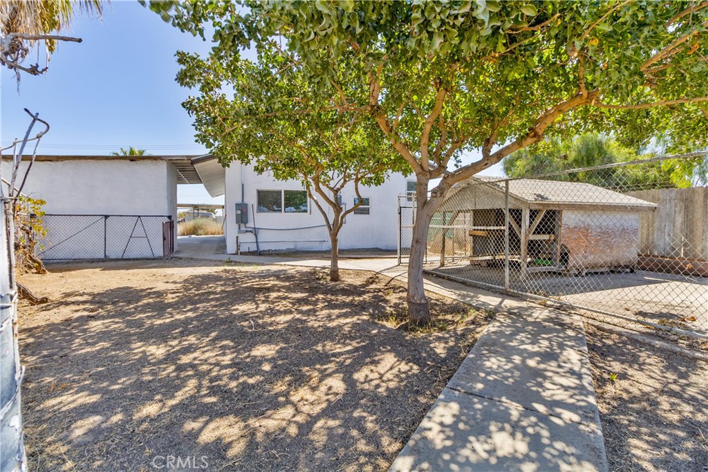 815 E 5th, Hanford, CA 93230