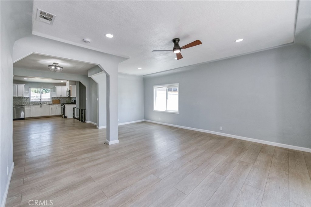 934 W Terrace, Fresno, CA 93705