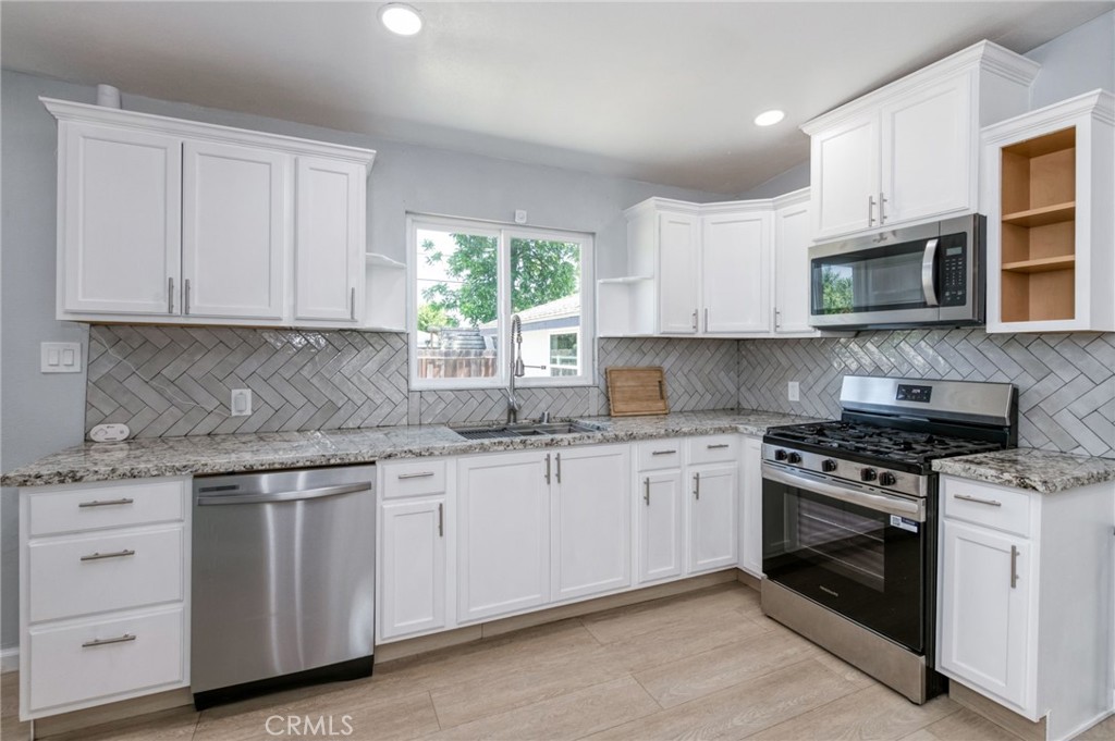 934 W Terrace, Fresno, CA 93705