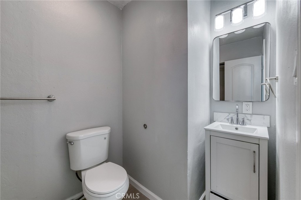 934 W Terrace, Fresno, CA 93705