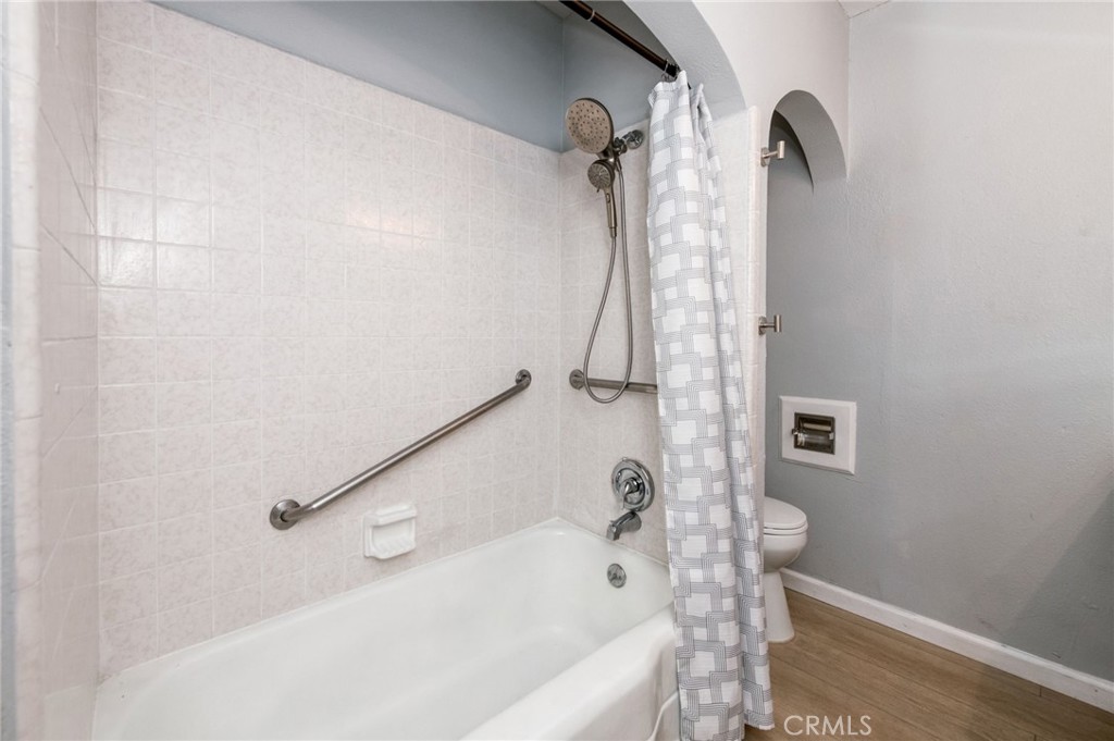 934 W Terrace, Fresno, CA 93705