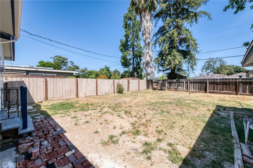934 W Terrace, Fresno, CA 93705