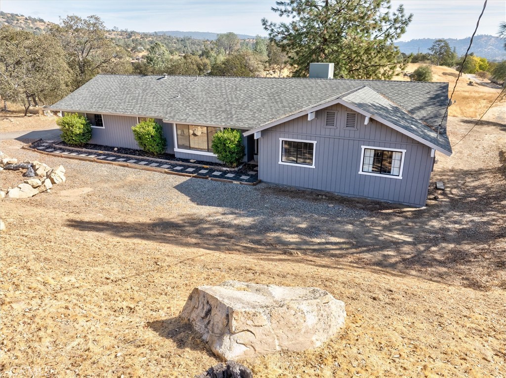 28891 Crystal Springs Ct, Coarsegold, CA 93614