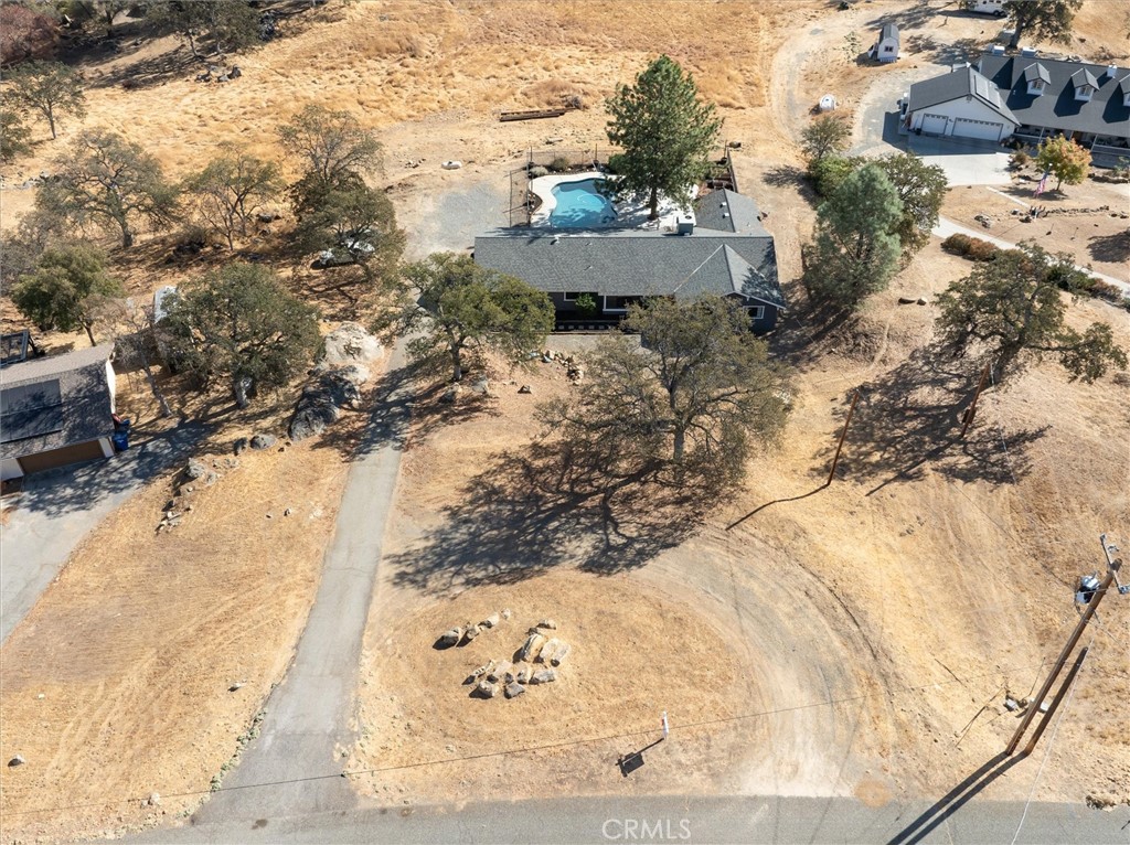 28891 Crystal Springs Ct, Coarsegold, CA 93614