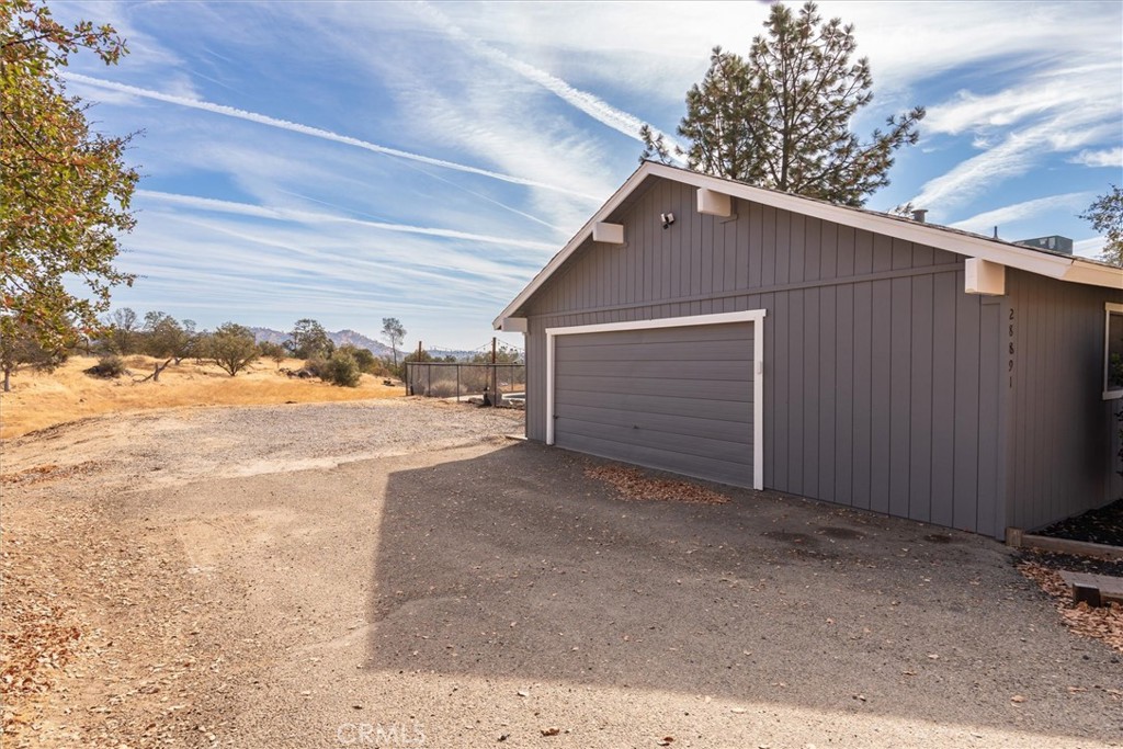 28891 Crystal Springs Ct, Coarsegold, CA 93614