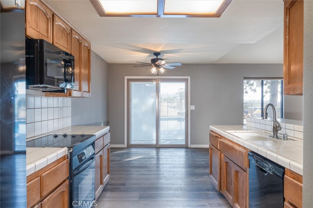 28891 Crystal Springs Ct, Coarsegold, CA 93614