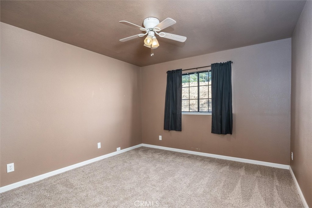 28891 Crystal Springs Ct, Coarsegold, CA 93614