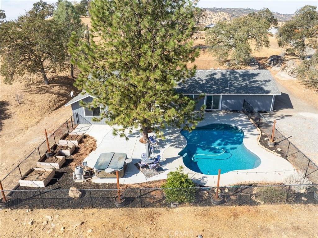 28891 Crystal Springs Ct, Coarsegold, CA 93614