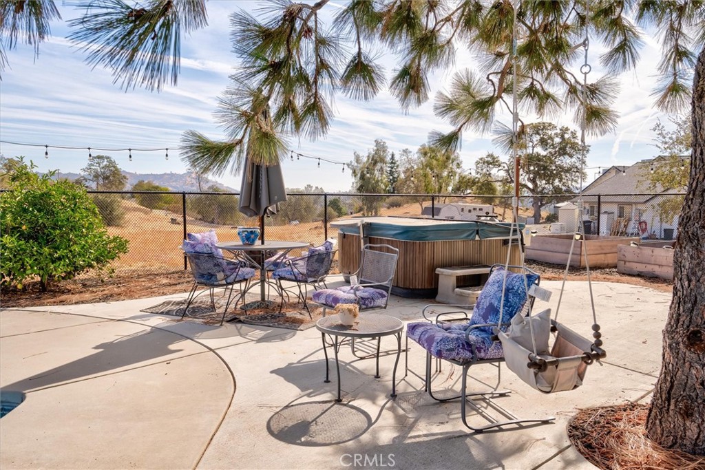 28891 Crystal Springs Ct, Coarsegold, CA 93614